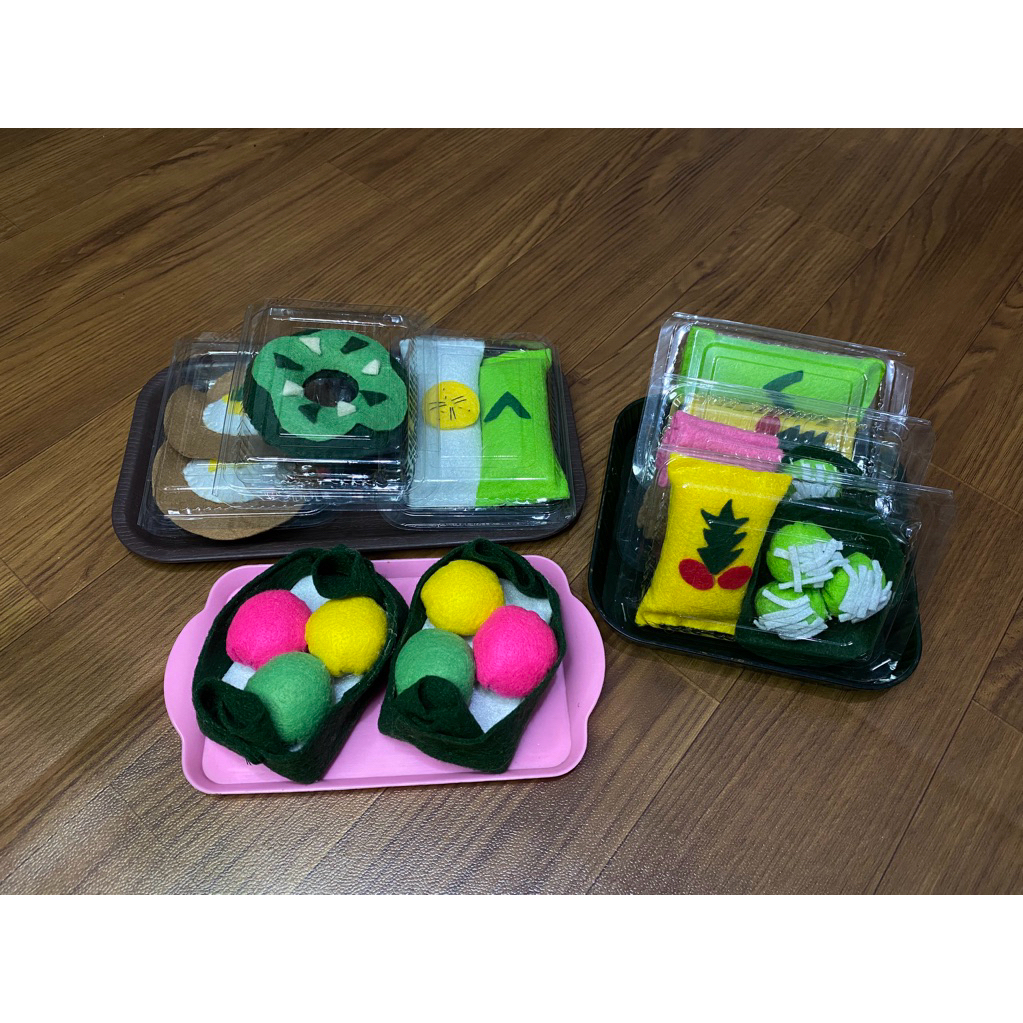 Replika jajan pasar / Kue kain flanel / Mainan edukasi anak