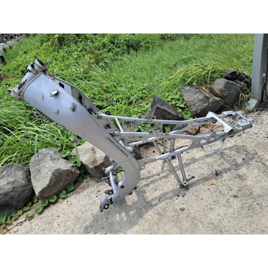 Rangka Copotan Vixion Old 2008-2012