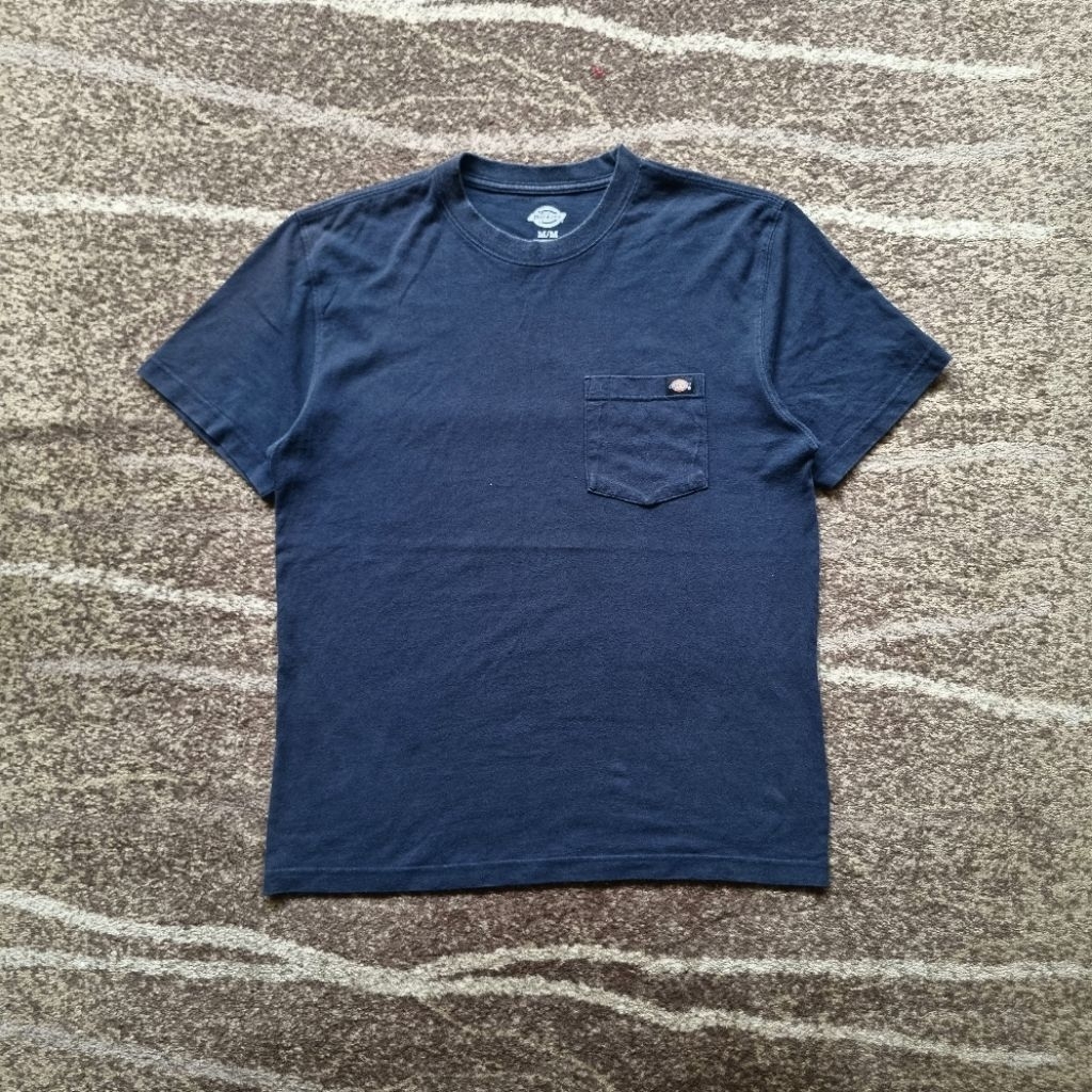 Kaos Pocket Dickes