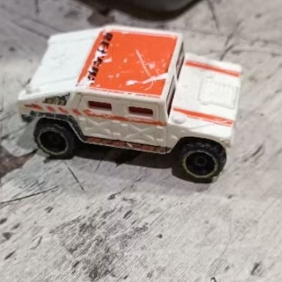 HOT WHEELS LOOSE HUMMER