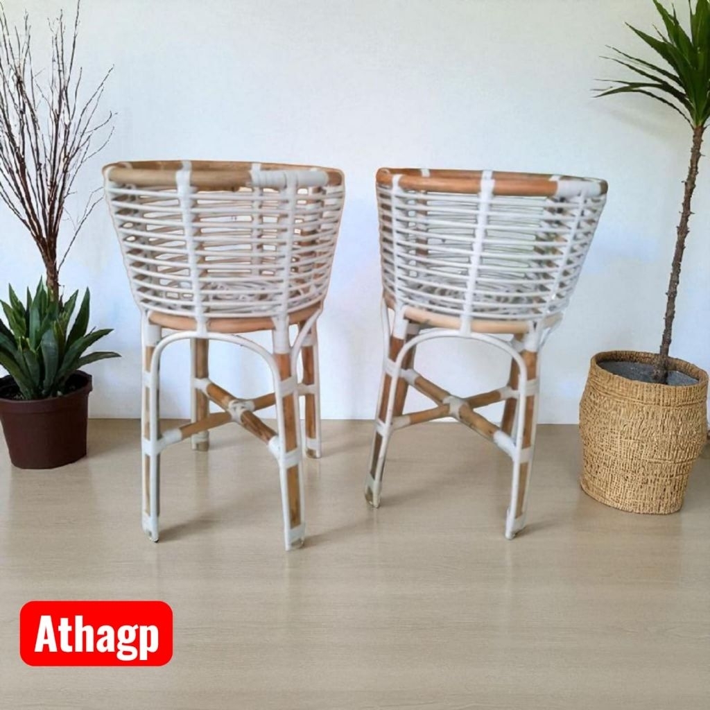 Standing pot rotan sintetis // standing pot rotan dudukan pot bunga