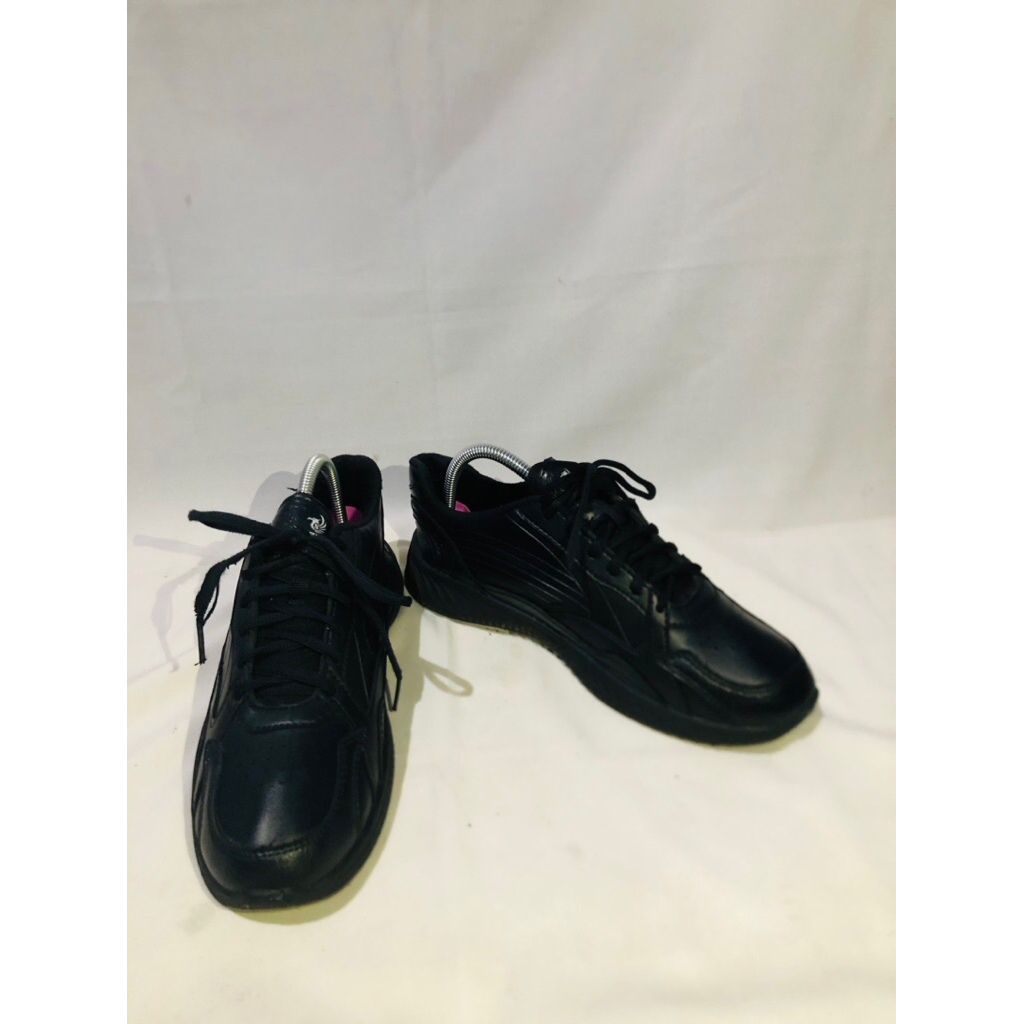 sepatu sekolah merk speed uk 40