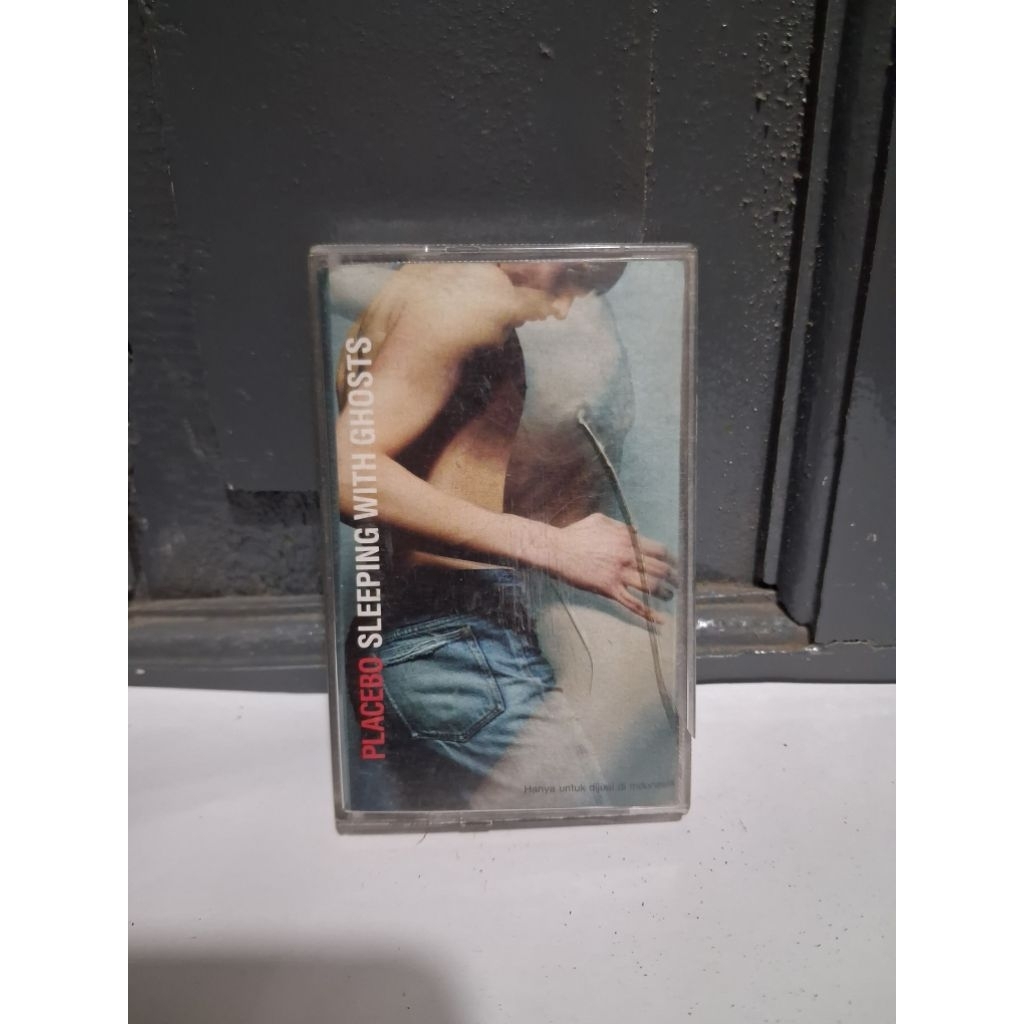 Kaset pita PLACEBO "sleeping with ghosts"