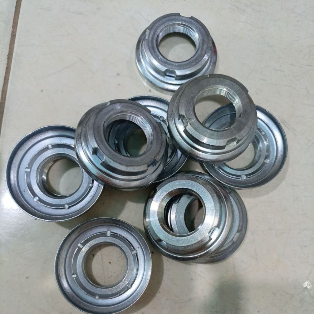 Mur Mangkok Komstir Bawah Beat F1 / Vario 110 F1 / Vario 125 Mur Mangkok Komstir Bawah Motor Grand/ 