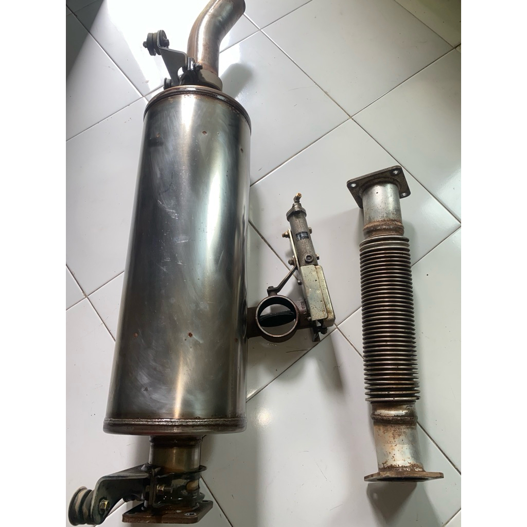 knalpot fuso fighter fn61/fn62 (fuso tayo)