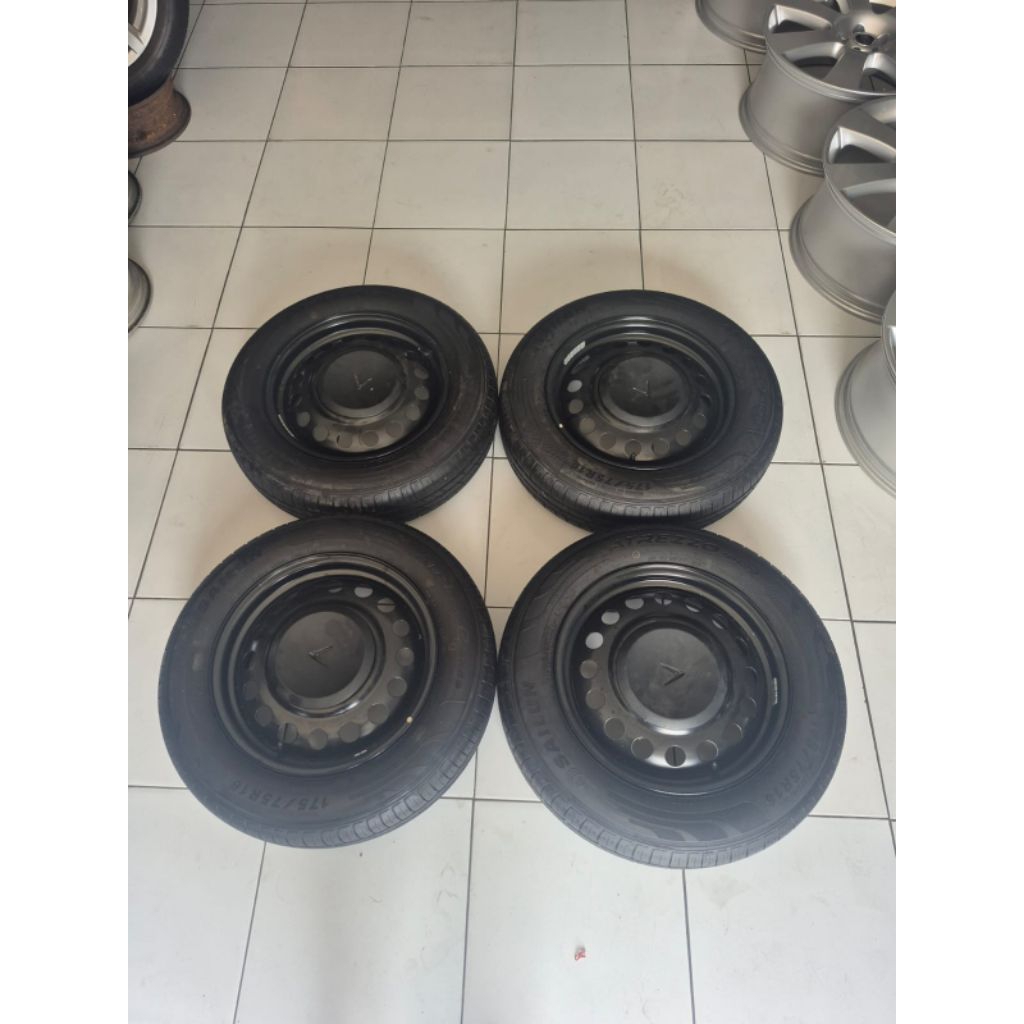 velg kaleng vinfast R16 pcd 4x100