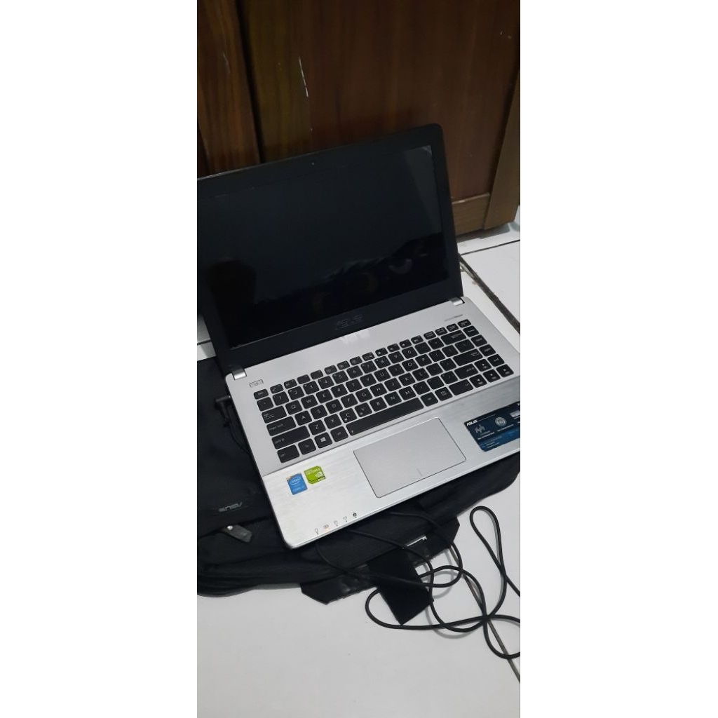 Laptop ASUS X450J
