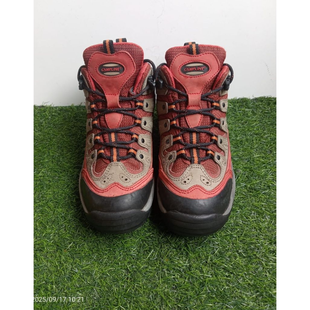 Sepatu Outdoor Second CAMPLINE mid cut 38/24cm