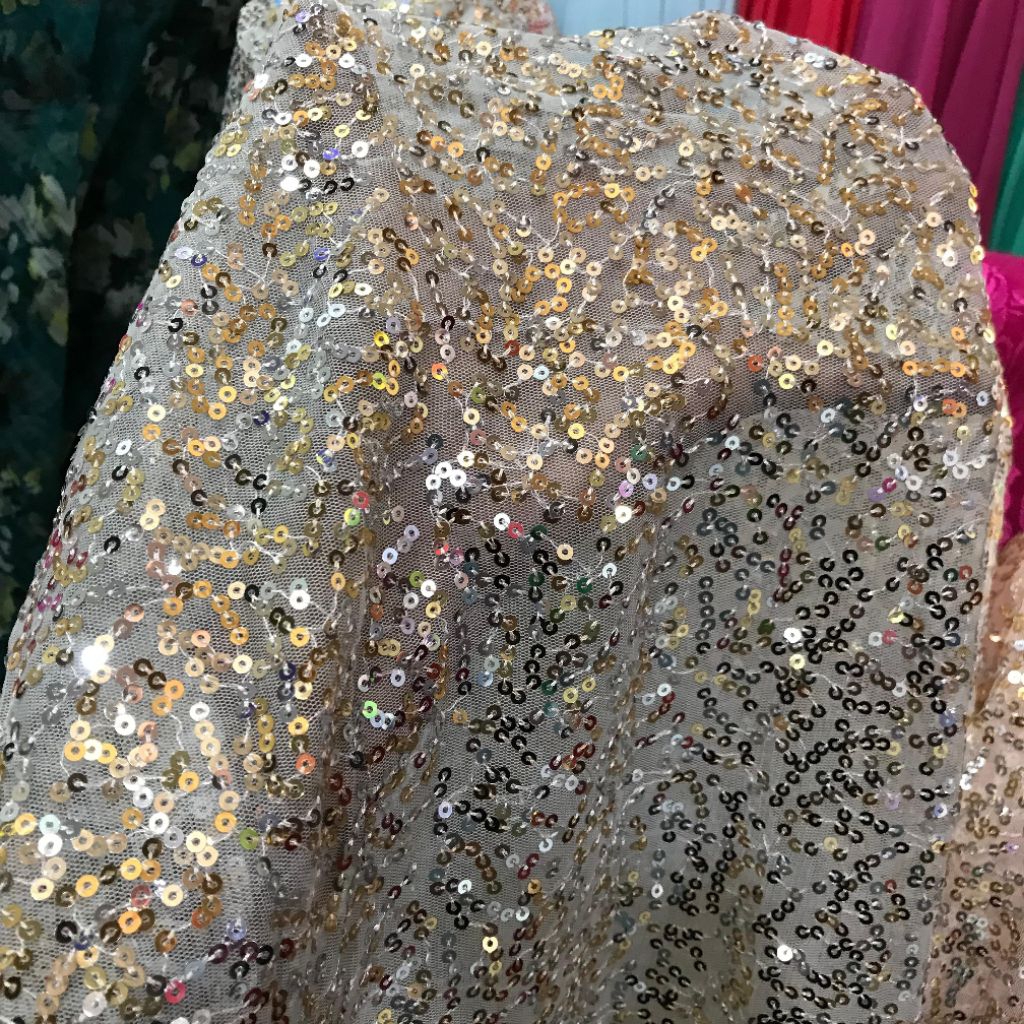 kain tille payet sequin - kain 1000 Payet - kain tulle payet - kain butik - kain kebaya