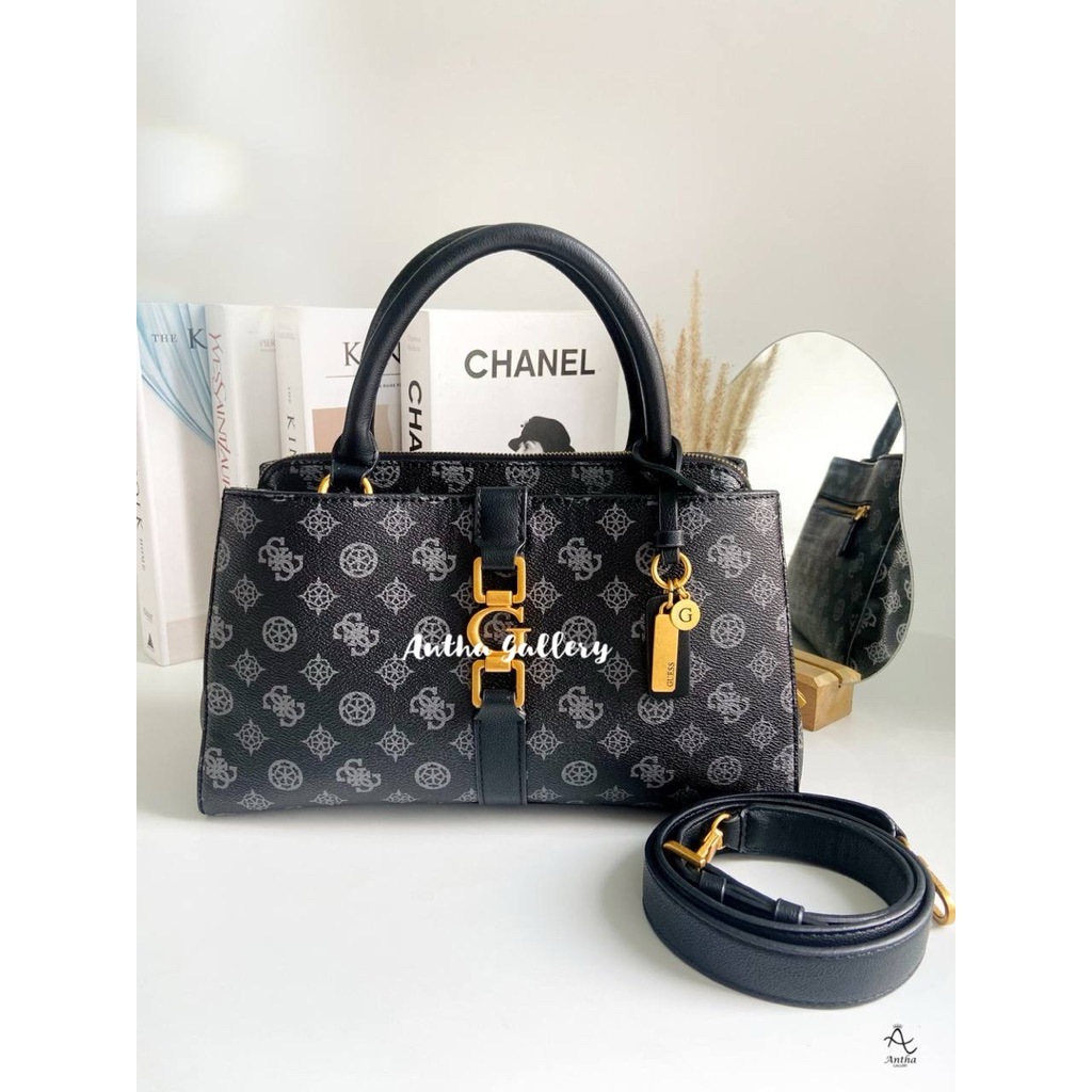 PRE LOVED - GUESS ORIGINAL BRIANA GIRLFRIEND LOGO SATCHEL ORI COUNTER TAS SELEMPANG TOP HANDLE WANIT