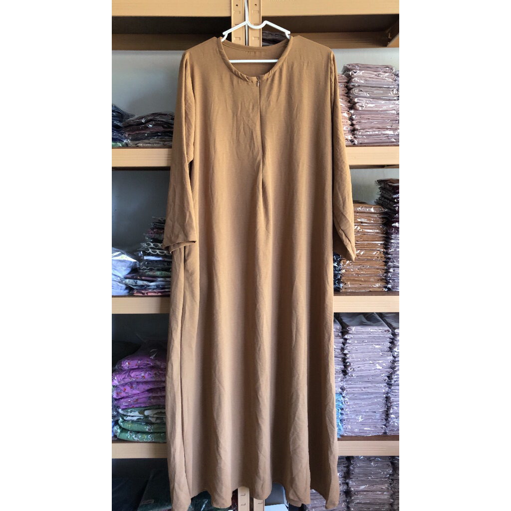 DRESS COKLAT - Gamis Panjang Polos - Crinkle Airflow