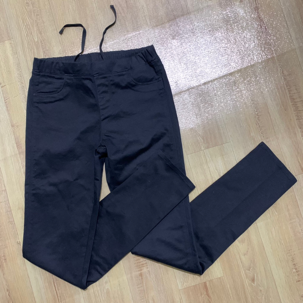 Celana uniqlo Legging wanita Stretch model jeans