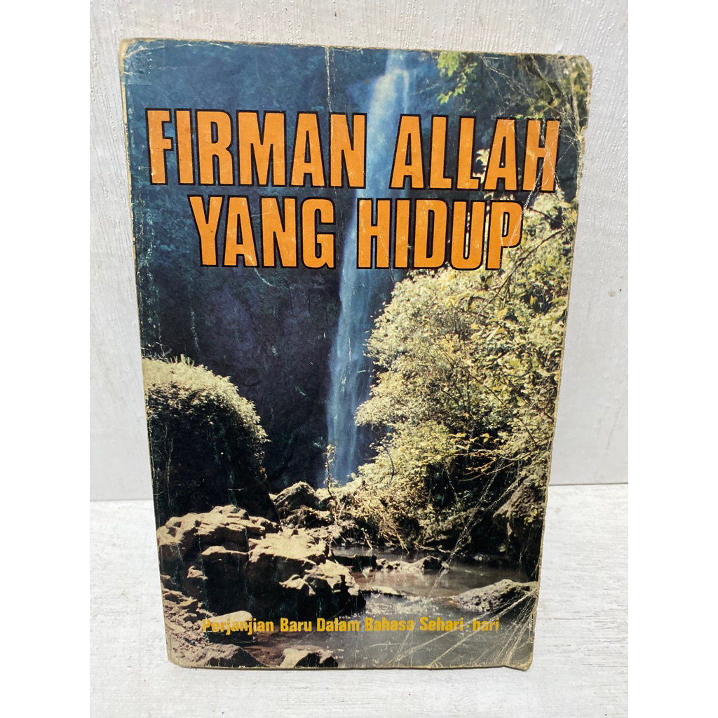 Buku Original FIRMAN ALLAH YANG HIDUP PERJANJIAN BARU DALAM BAHASA SEHARI HARI