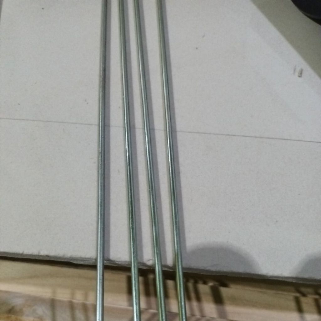 1 Set Tiang Besi, Tiang StainLis 2,5mm , Tiang Sangkar Pcmi, Tiang Sangkar Burung KeciL