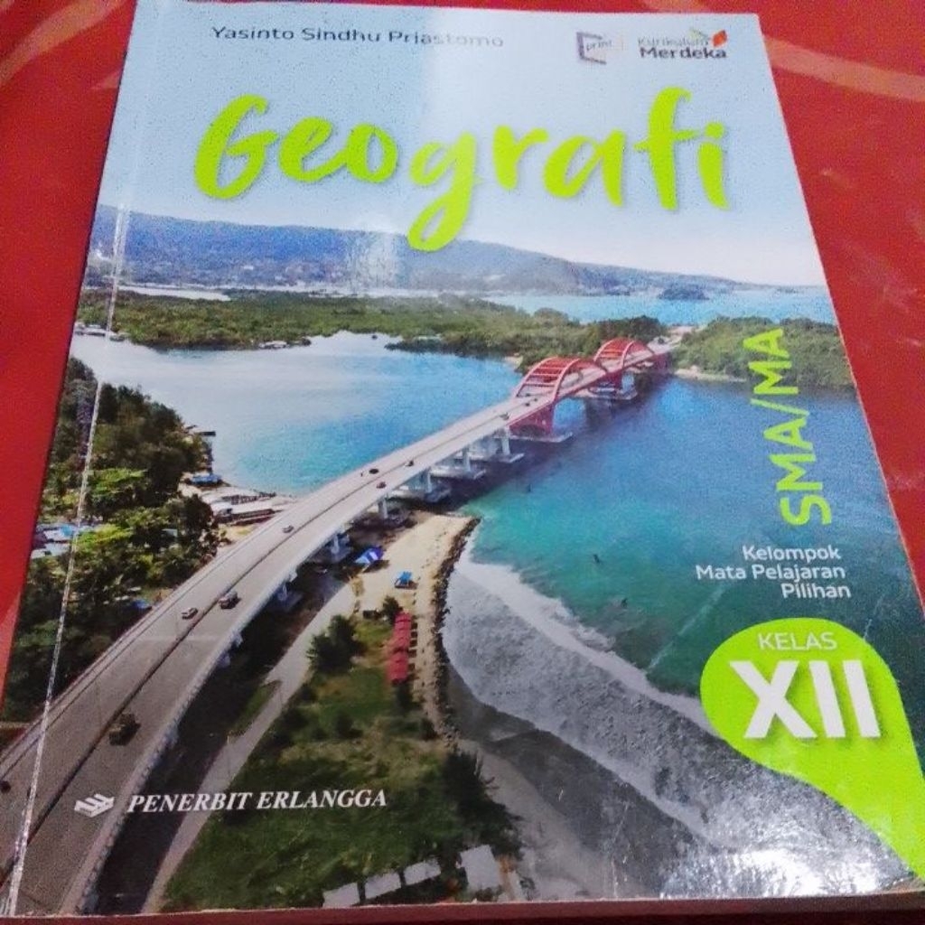 Buku bekas Geografi untuk SMA kelas XII kurikulum merdeka