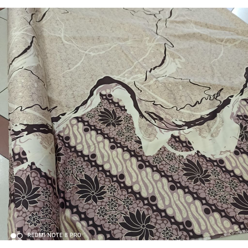 kain batik sutra lemes eceran, bahan bakal baju batik, bahan batik silk premium, batik bakal bawahan