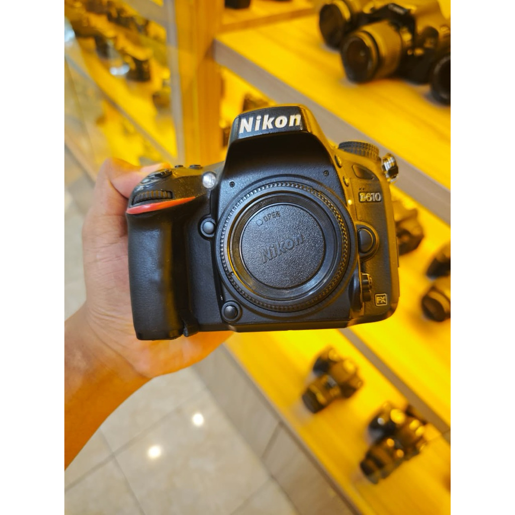 Kamera Nikon D610 Body Only