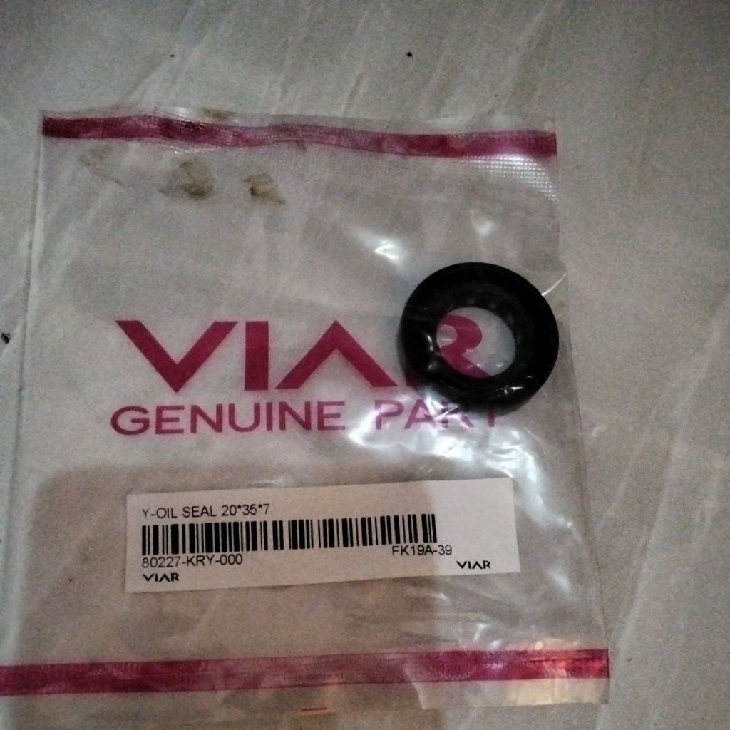 Y-OIL SEAL 20*35*7
