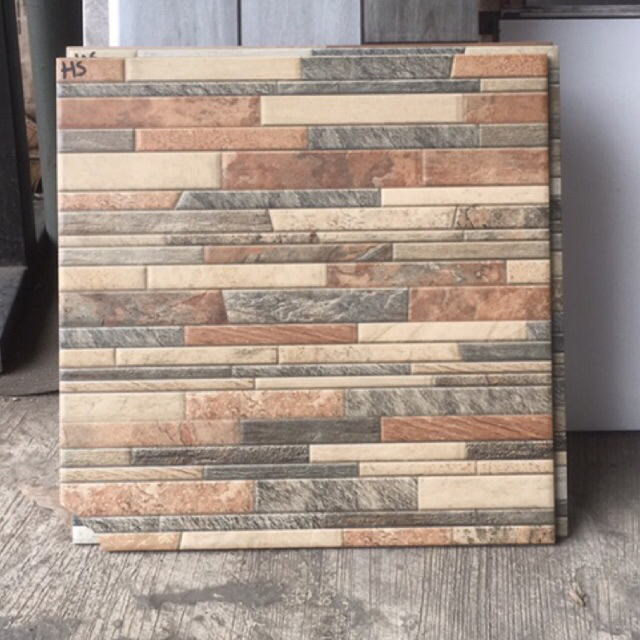 keramik ukuran 40x40 tembok dinding outdoor lantai garasi teras balkon brown kasar timbul batu wood