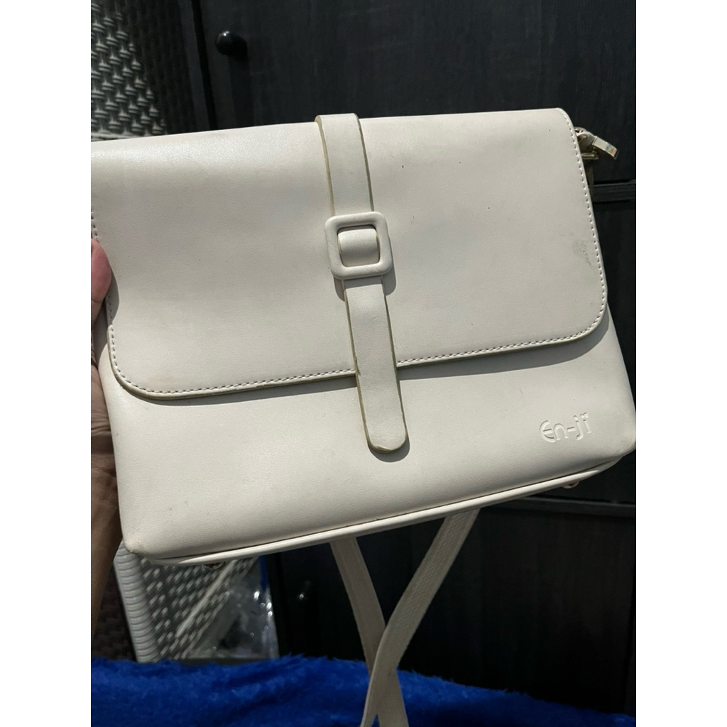 PRELOVED Tas Enji | Tas Enji Cream | Tas Wanita | Tas Selempang
