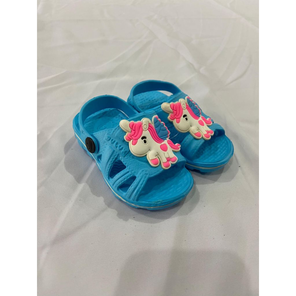 sandal slop anak anak dulux 19-24.