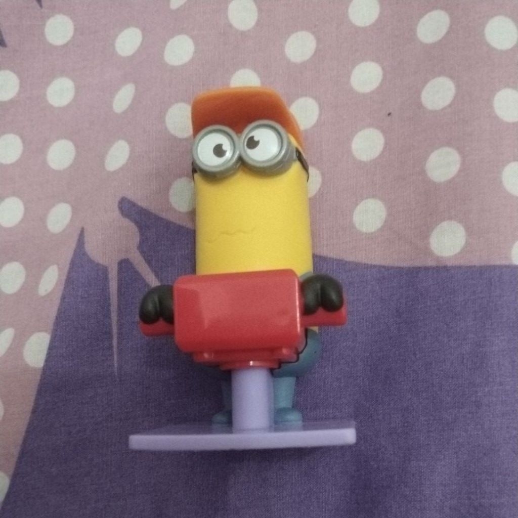figure minion mcd happy meal like new