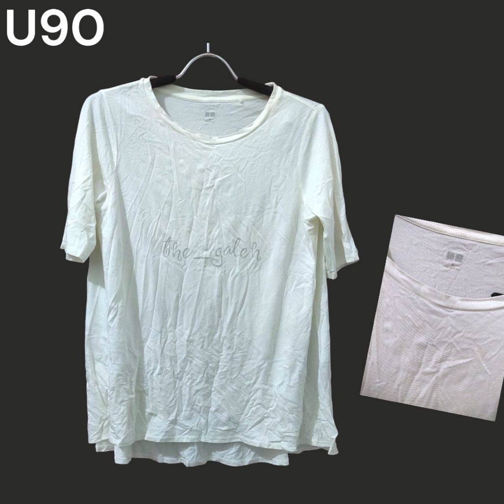 U90 Preloved Uniqlo Original 100% Baju Kaos Inner Off White Bagus Murah
