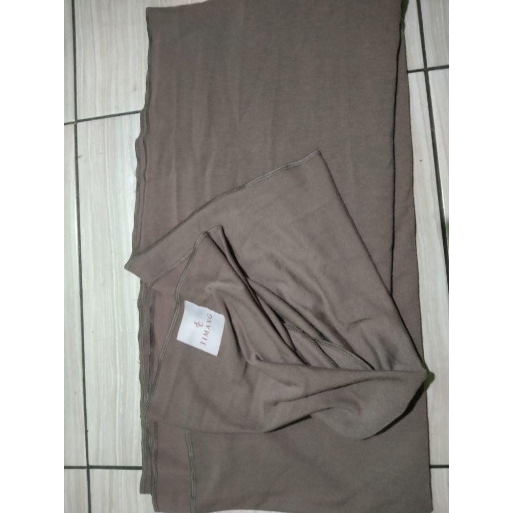 preloved gendongan m-shape timang stretchy wrap