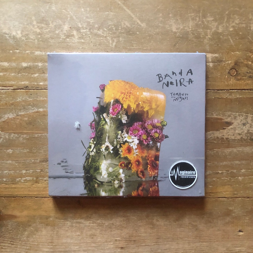 CD Lokal Banda Neira - Tumbuh Dan Menjadi CD Original