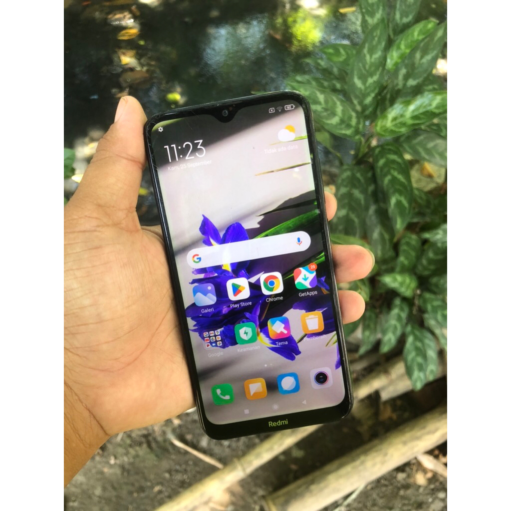 Xiaomi redmi 8 ram 4/64 kondisi normal siap pake handphone second berkualitas