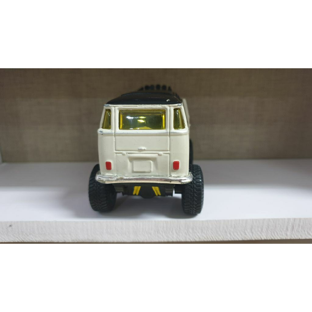 Maisto VW Van Samba