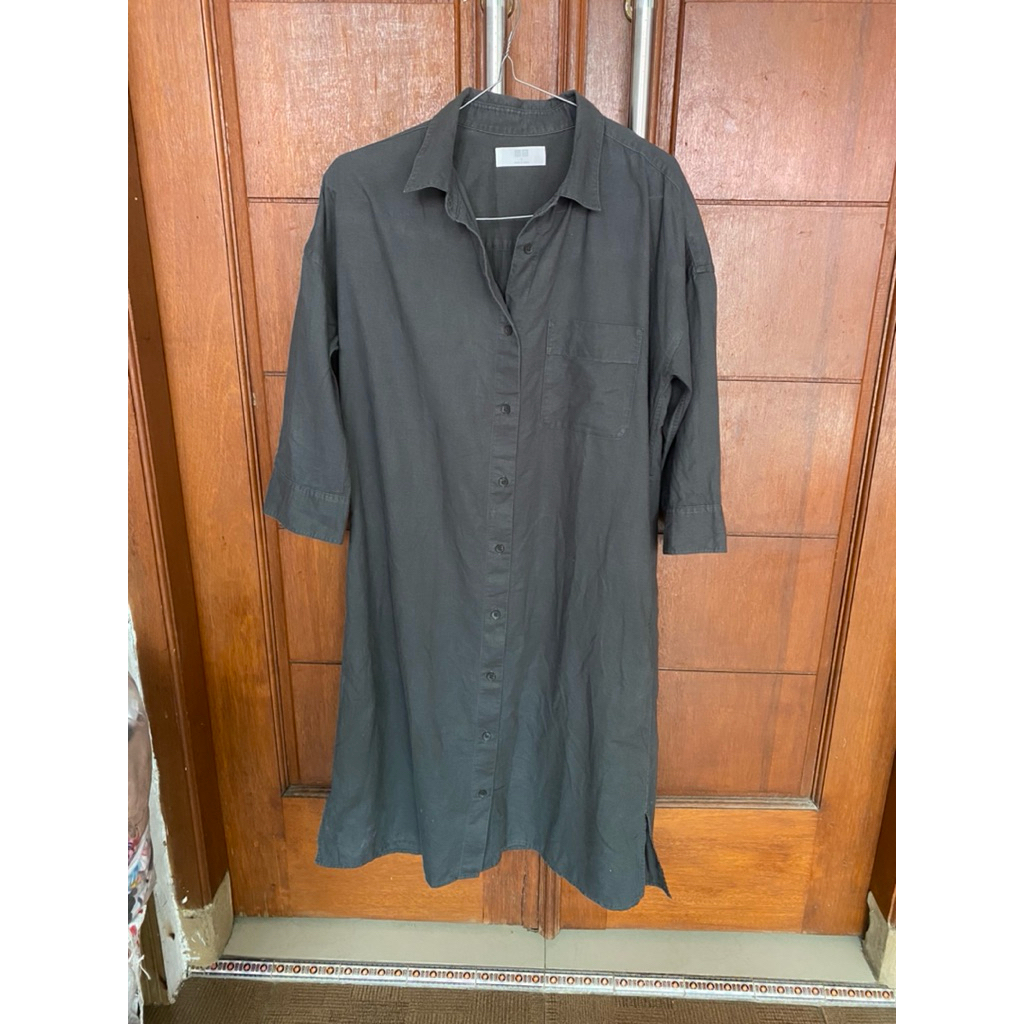 PRELOVED Kemeja Dress Linen Uniqlo Grey Abu abu Dress