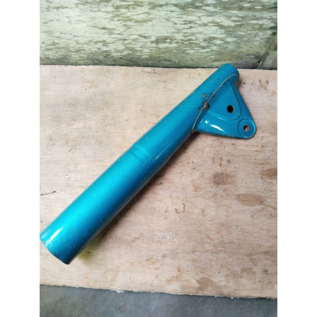 KUPINGAN LAMPU KANAN SUZUKI A100 NOS PANGKON LAMPU DEPAN KANAN SUZUKI A100 SLONGSONG SHOCK DEPAN KAN