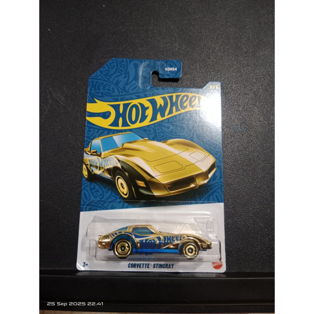 Hot Wheels 58th Anniversary Corvette Stingray Chase Car