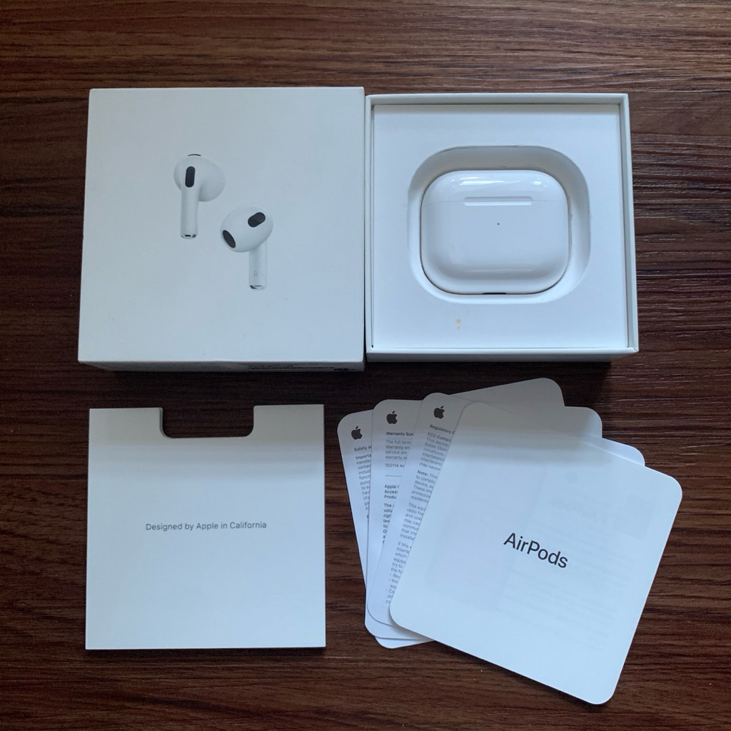 Apple AirPods Gen 3 - Charging Case Only | Mulus & Original