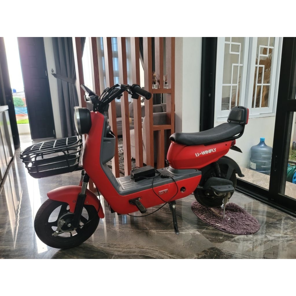 sepeda listrik second