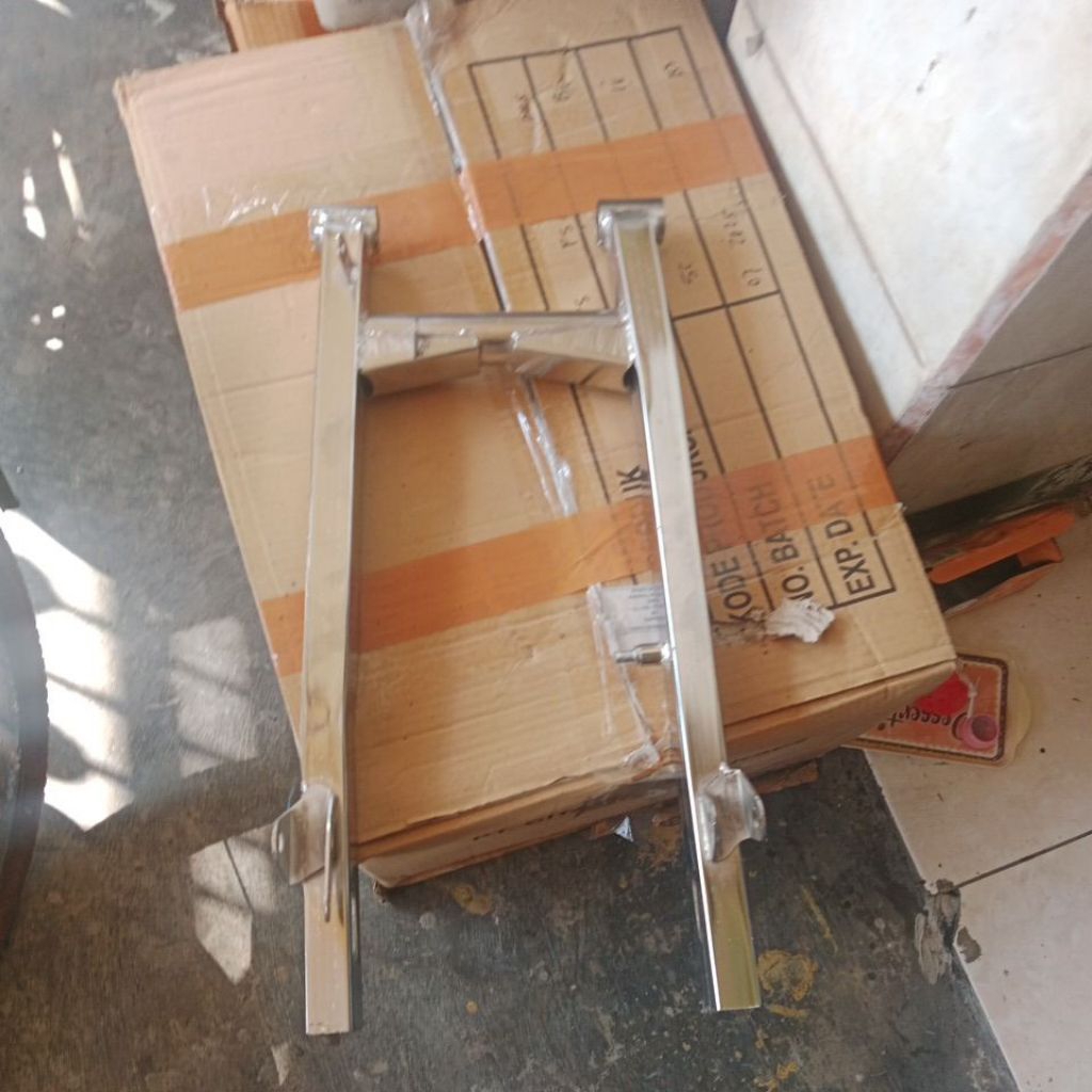 arem jupiter z  crom