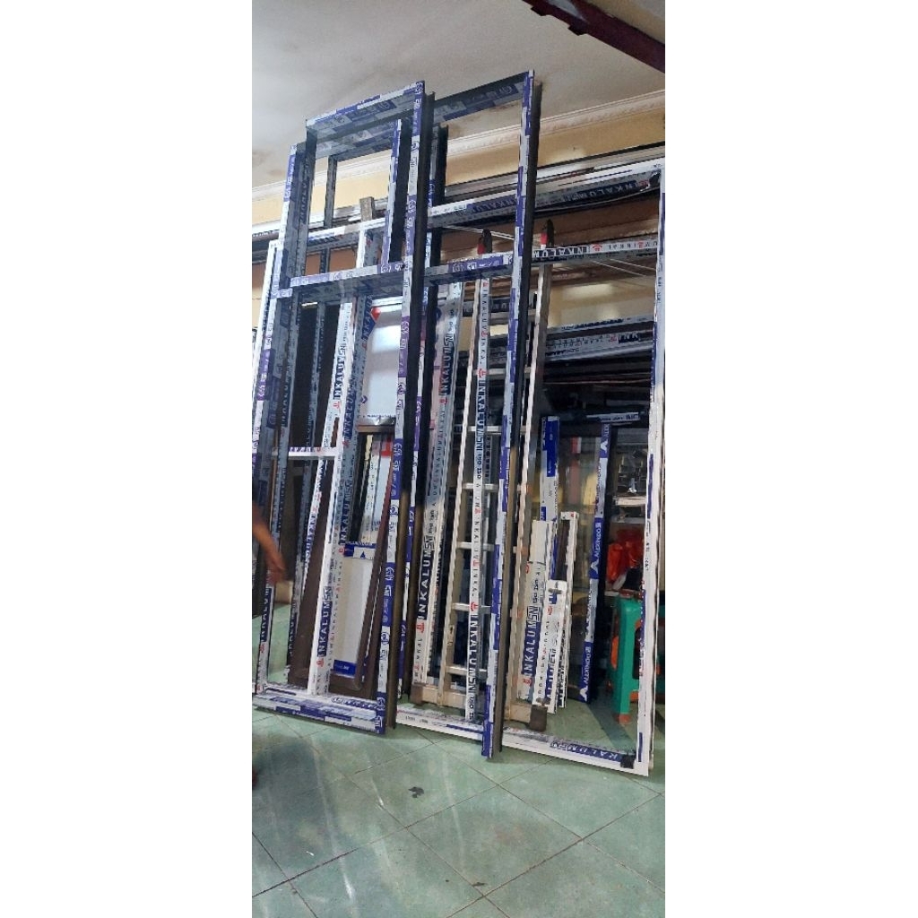 - Jendela alumunium, Kusen Alumunium, Pintu Alumunium