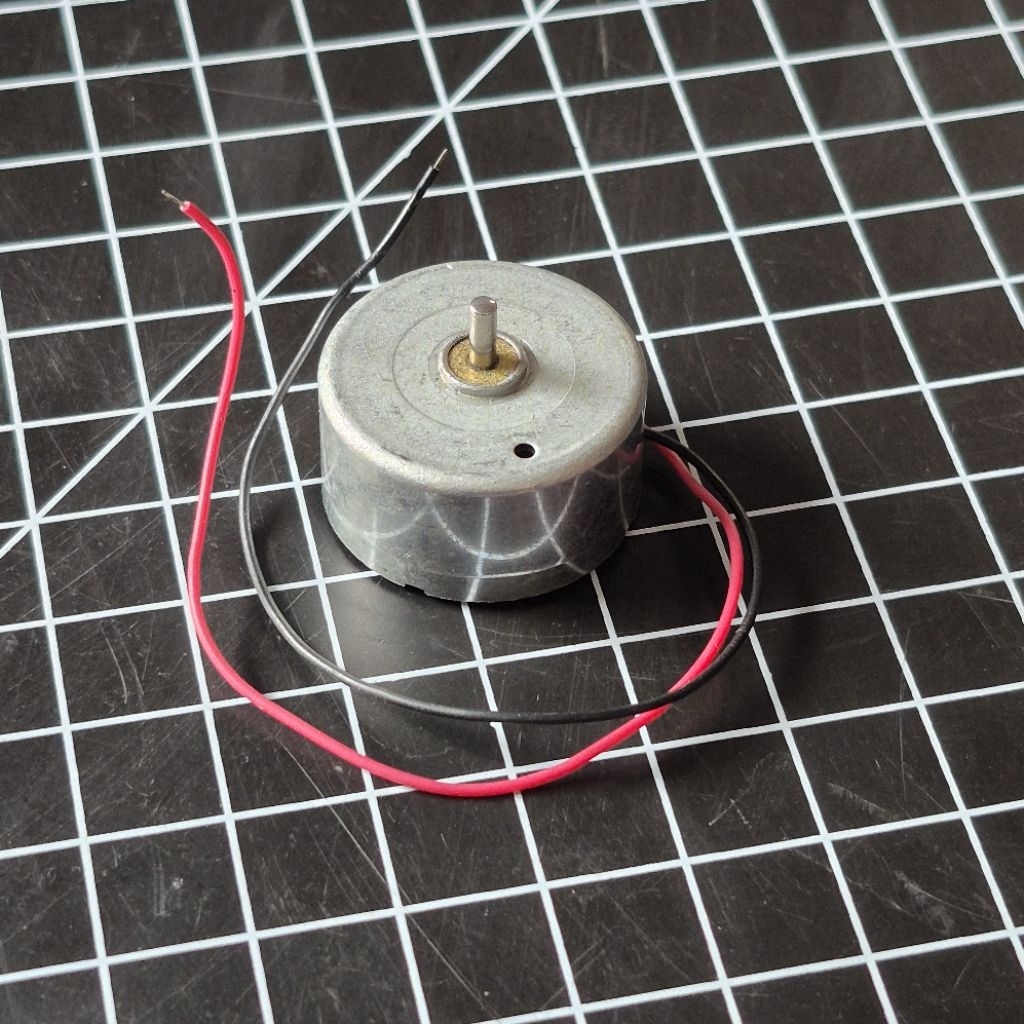 Dinamo motor DC 5v generator mini led layangan