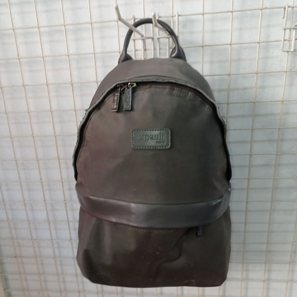 Lipault backpack - alas12x27cm tinggi 37cm