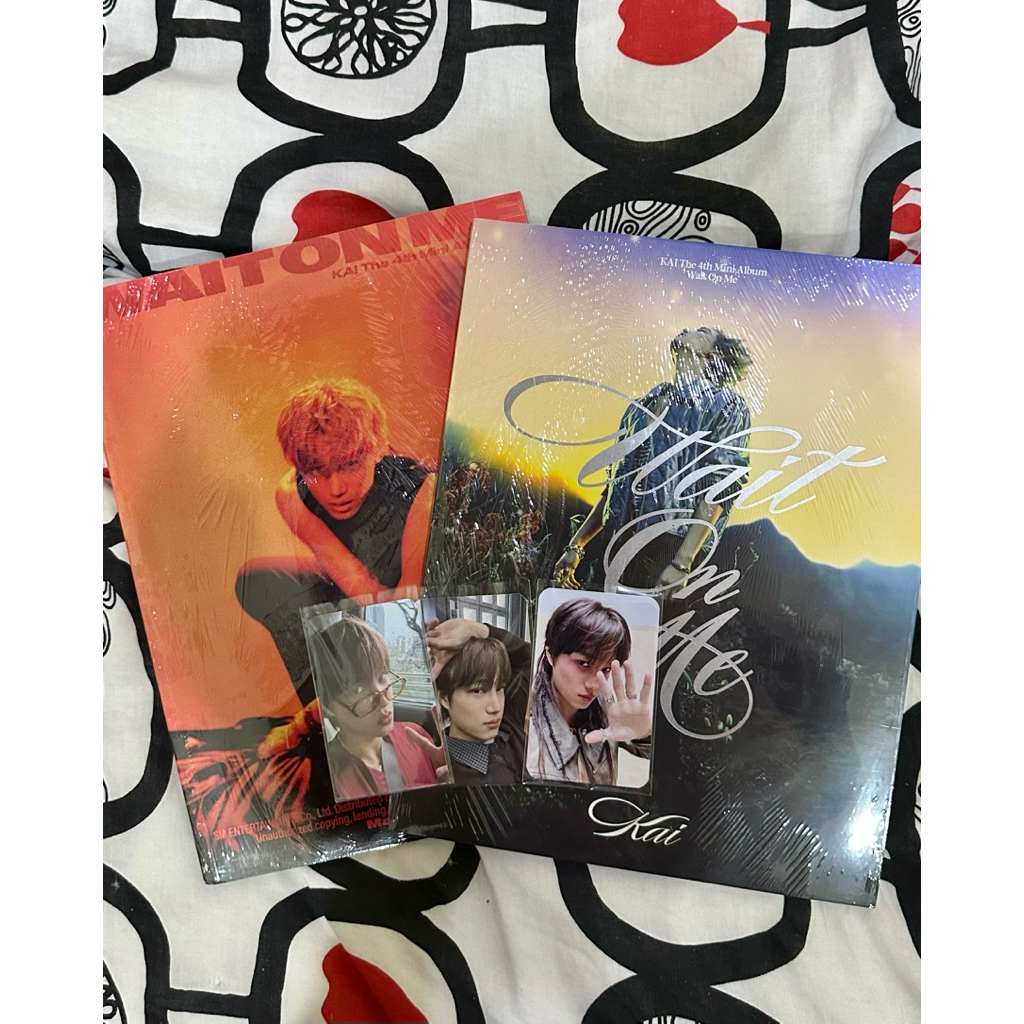 Album Wait On Me Kai (Sealed + PC Benefit Fansign CK)