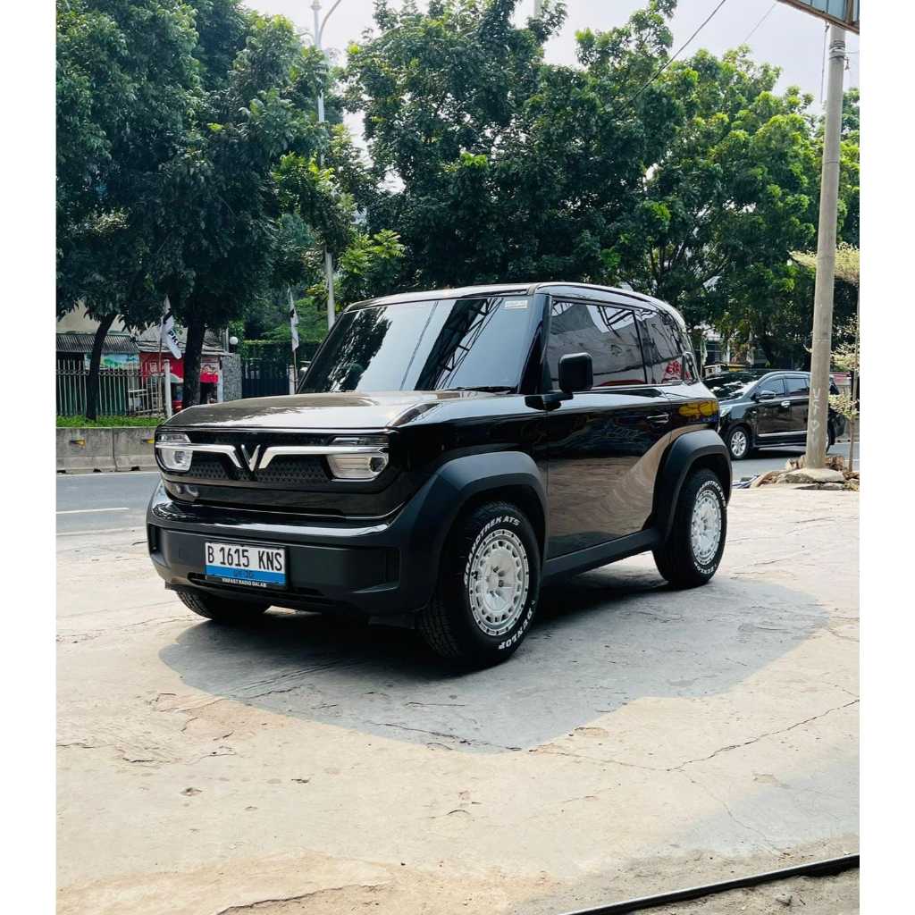 paket ganteng velg hsr arfak ring 15 plus ban dunlop a/t 205 70 r15 untuk mobil vinfast