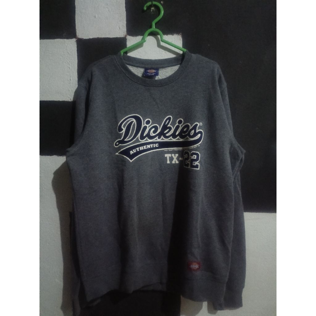 Crewnek Dc velvet nominus size M