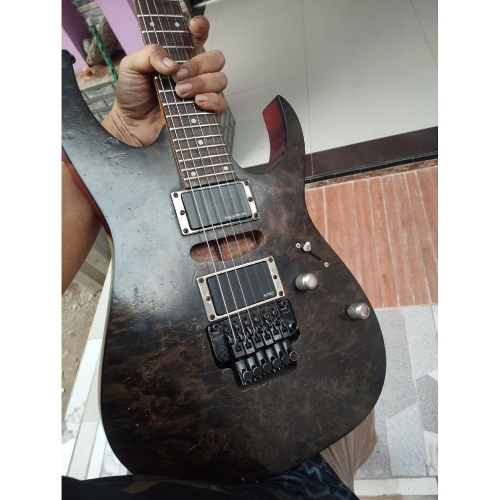 aksesoris gitar / part gitar elektrik bekas / acc gitar dan gitar bass lainnya