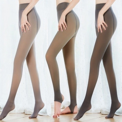 Stocking Wanita Tipis Warna Kulit – Transparan, Elastis & Nyaman Dipakai Seharian