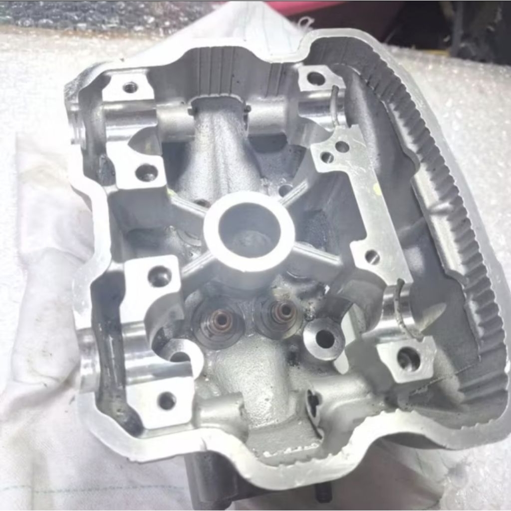 HEAD BLOK HEAD CYLINDER MOTOR HONDA SONIC CBR (K56)