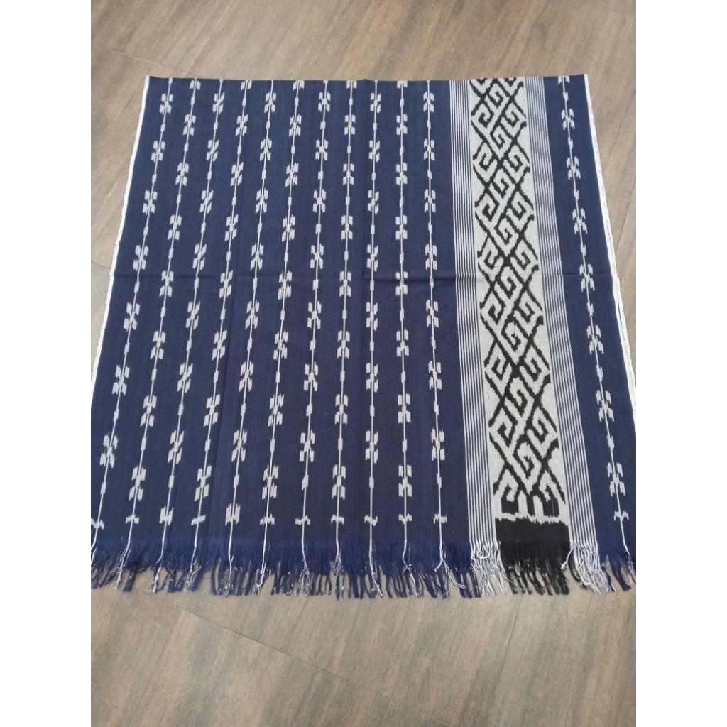 Kain Tenun Ikat Troso Asli Jepara Motif Nusantara Toraja Sulawesi Dayak Kalimantan Nusa Tenggara Lom