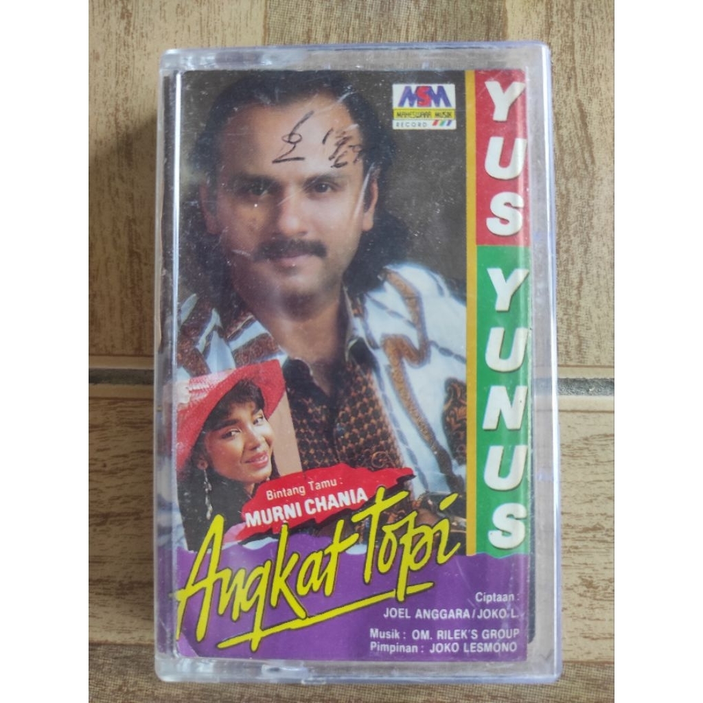 kaset pita YUS YUNUS "angkat topi"