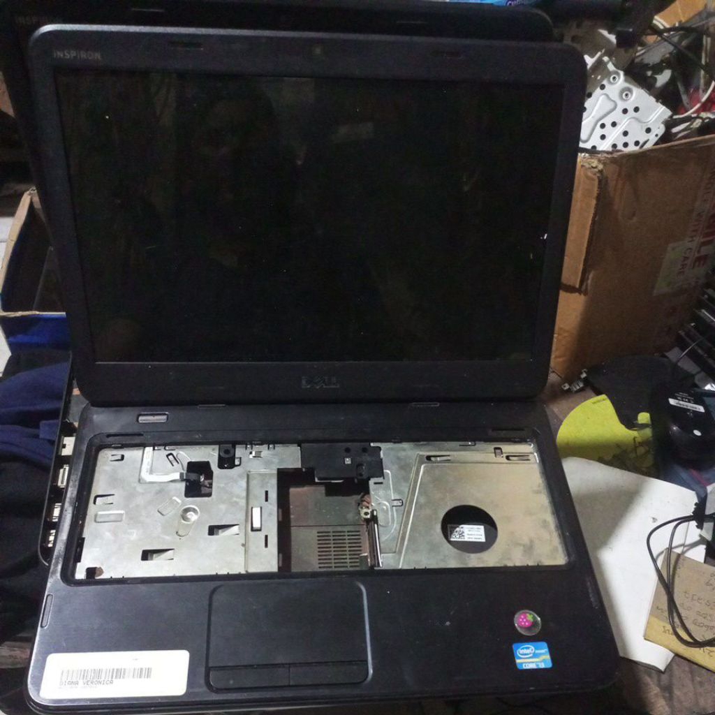 casing laptop dell Inspiron n4050
