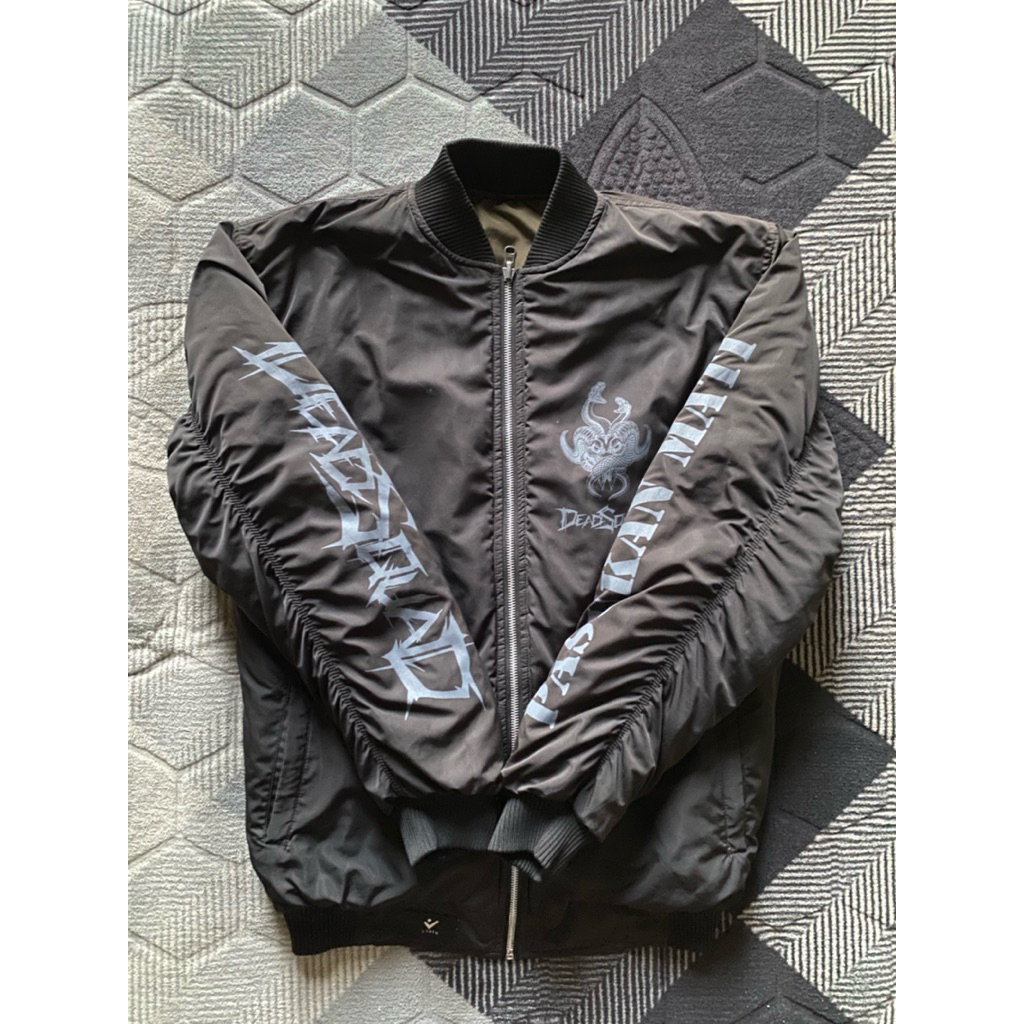 Bomber jacket DEADSQUAD x Vlata udah gak rilis lagi